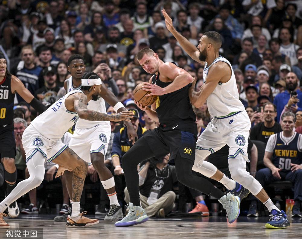 赛中取胜的 赛中取胜的